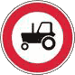 Traktoriem braukt aizliegts | CSN